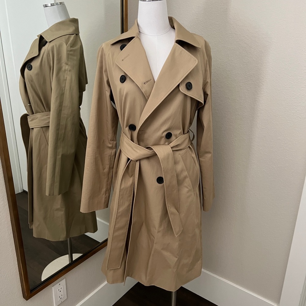NWOT Everlane Trench Sz. Medium - Hot Trend